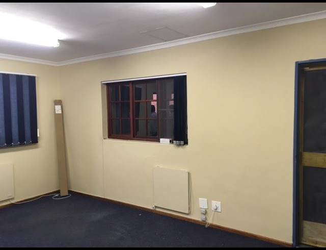 60M² OFFICE RENTED IN DIEP RIVER